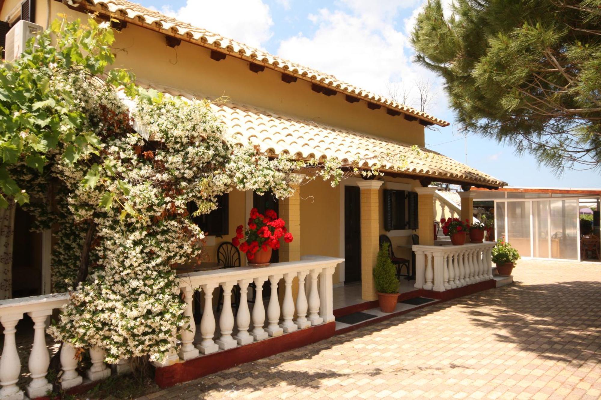 Hotel apartamentowy Eleni Holidays With Swimming Pool, Sidari Corfu